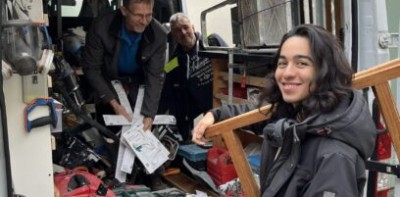 Illustration du contenu : En dépannant à domicile, le bricobus répare ...